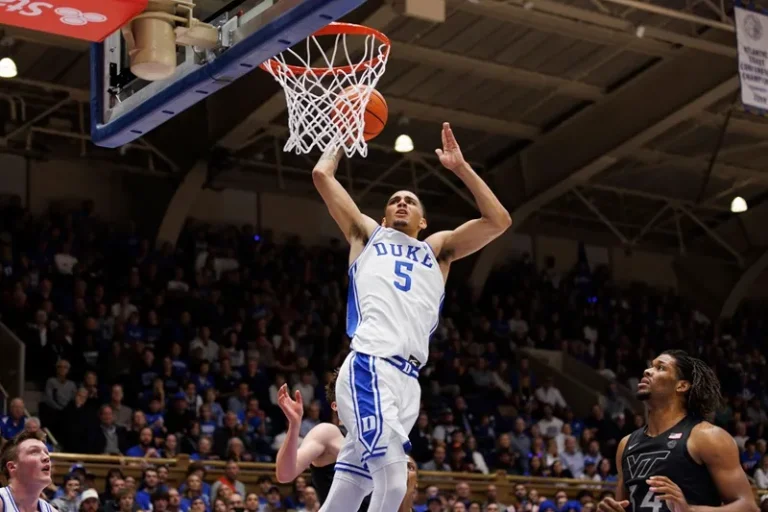 score Duke basketball game
