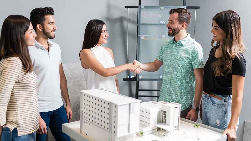 PedrovazPaulo Real Estate Investment dashboard showing property performance